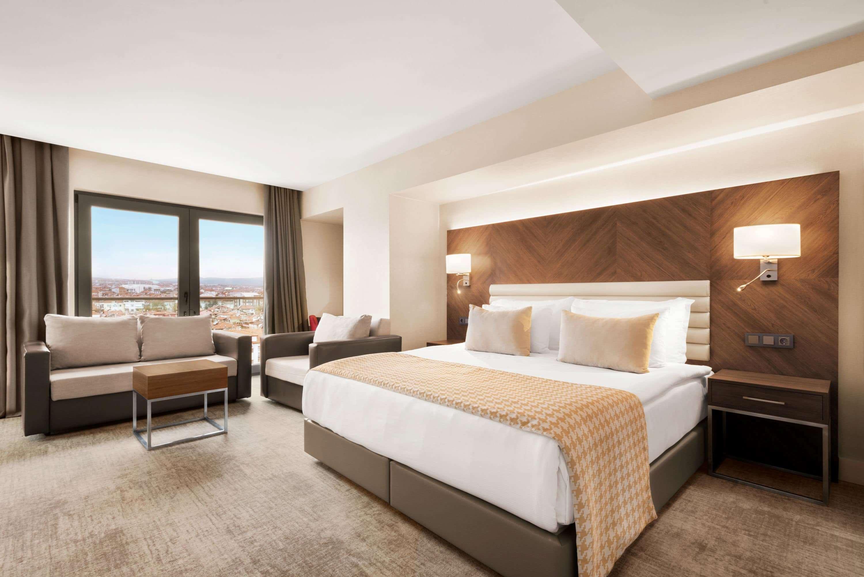 Ramada By Wyndham Isparta Esterno foto
