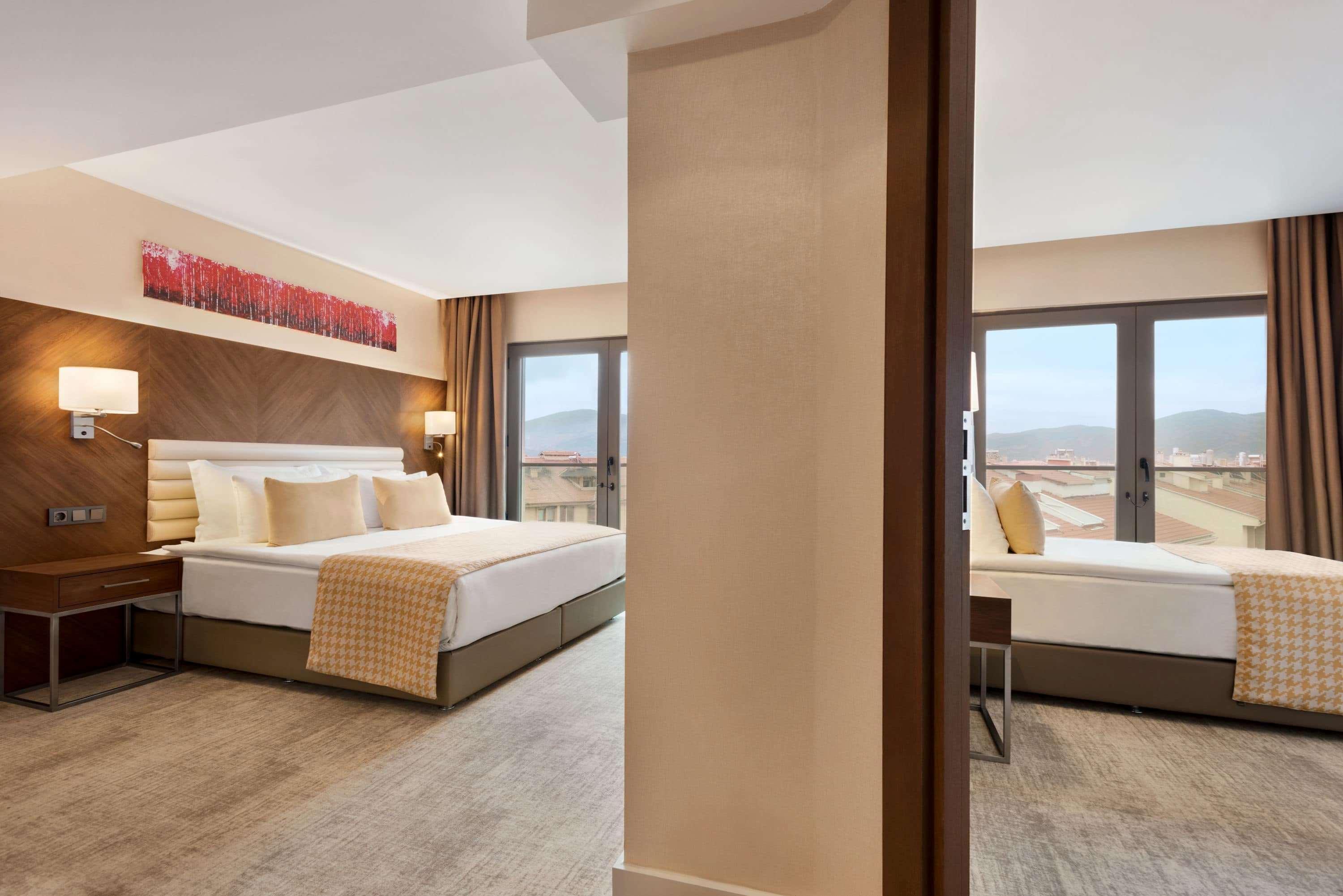 Ramada By Wyndham Isparta Esterno foto