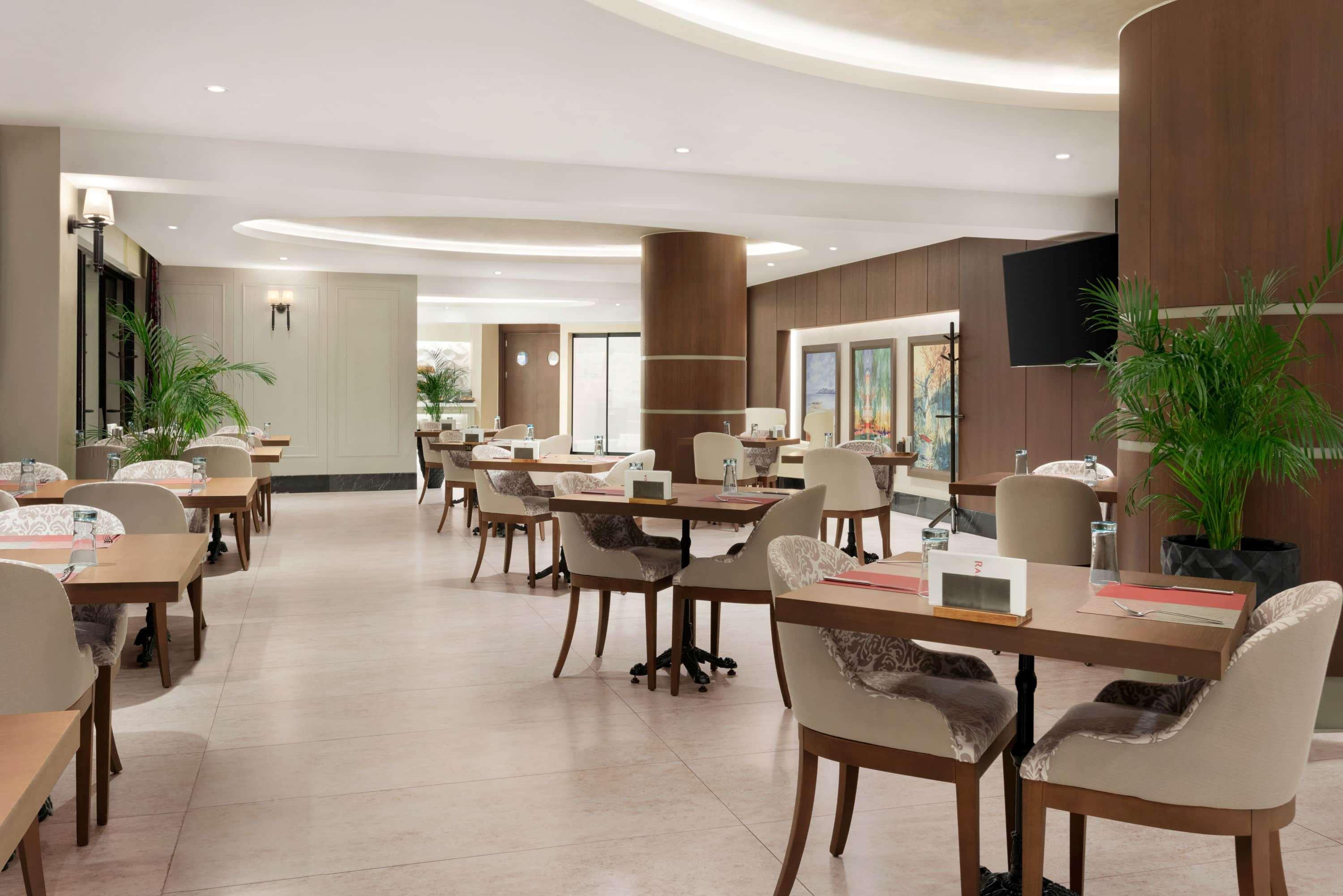 Ramada By Wyndham Isparta Esterno foto