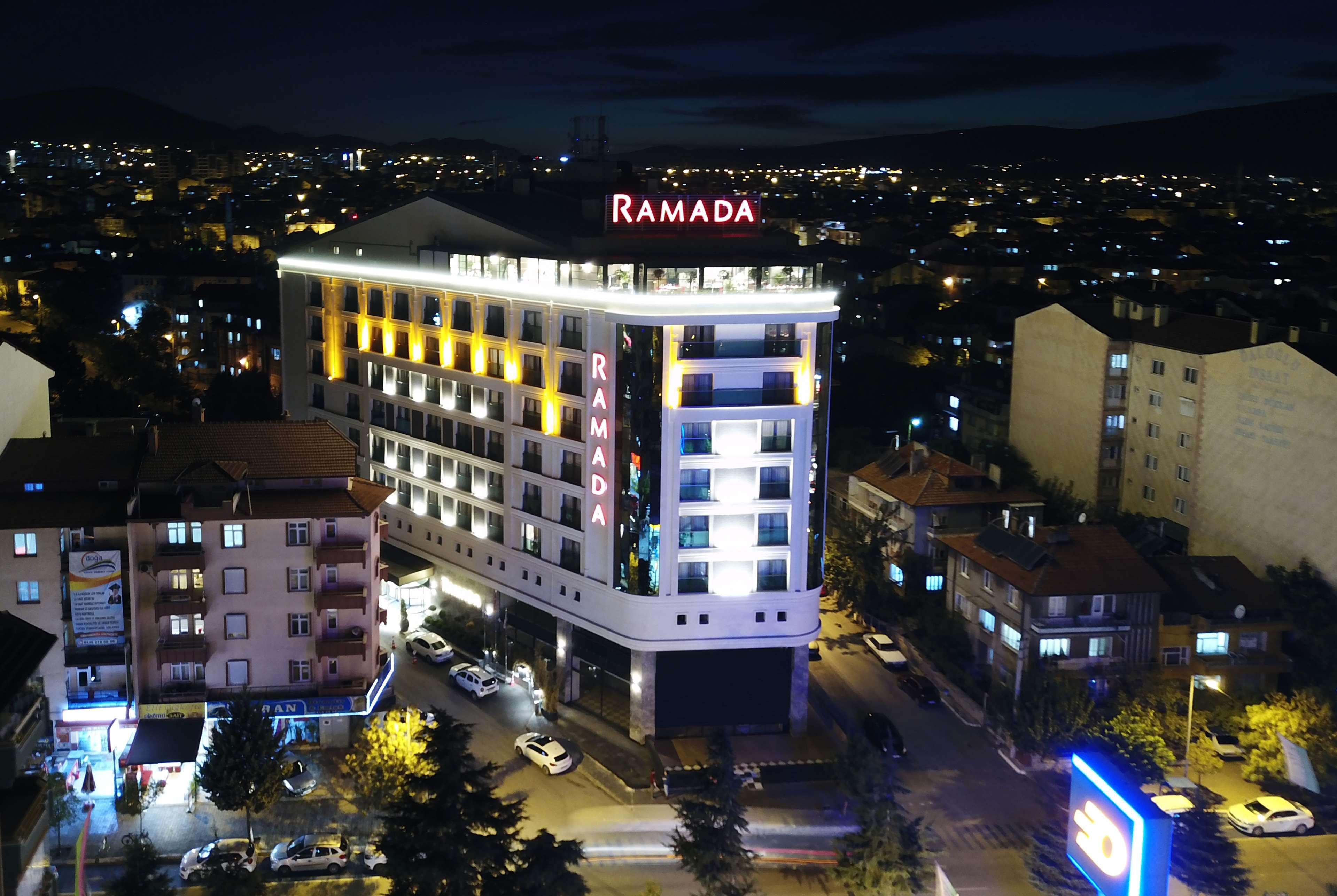 Ramada By Wyndham Isparta Esterno foto