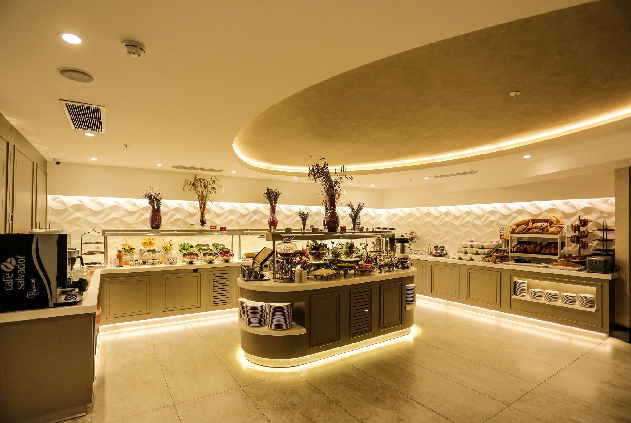 Ramada By Wyndham Isparta Esterno foto