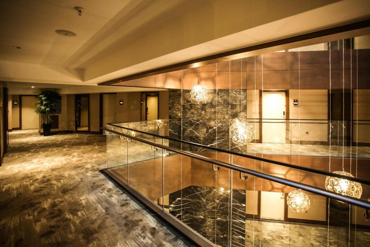 Ramada By Wyndham Isparta Esterno foto