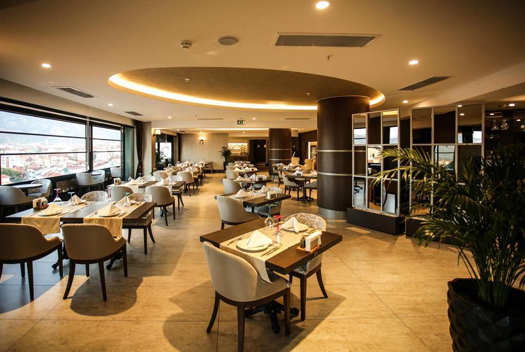 Ramada By Wyndham Isparta Ristorante foto